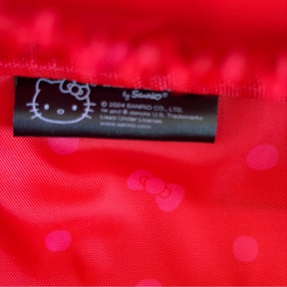 NWT Sanrio Impressions Hello Kitty Unfold Travel Makeup Bag Organizer Opens Flat - Picture 9 of 13